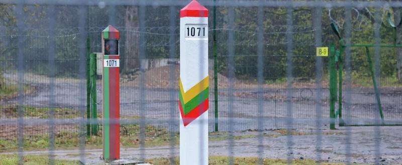 Литовские фуры поедут на спецстоянку