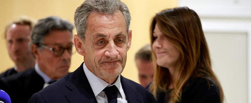 Суд Парижа освободил Николя Саркози под надзор