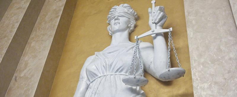 Прокуратура Дзержинского района выявила взяточников в Минской и Брестской области