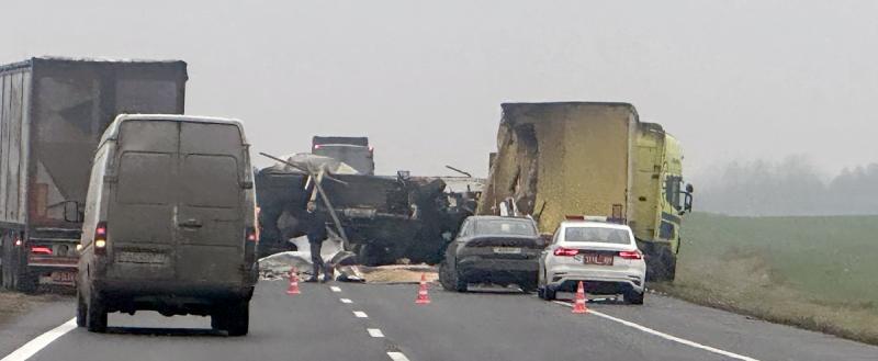 На трассе М1 произошла серьезная авария