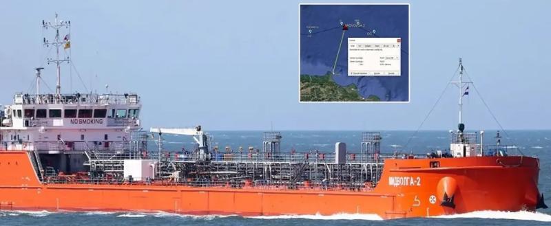 В Черном море произошла атака на российский танкер