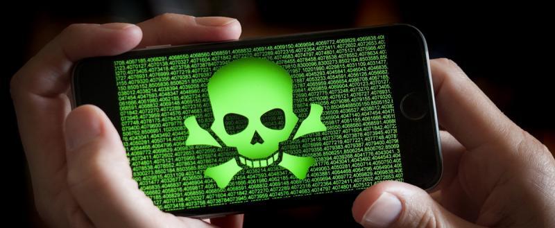 УВД Минской области назвал топ опасных приложений в телефоне подростка