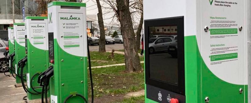 Беларусь наращивает сеть зарядных станций для электротранспорта