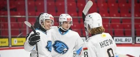 «Динамо-Шинник» одержало первую выездную победу в турне МХЛ