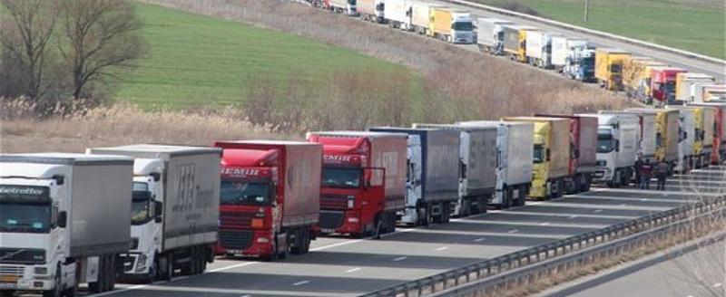 В Вильнюсе дальнобойщики готовят блокировку дорог