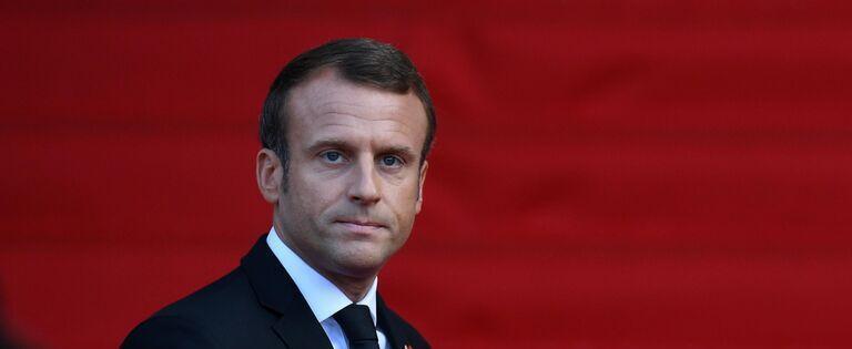 Макрон призвал Европу возобновить диалог с Россией 