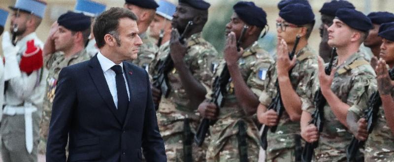 Франция объявила о строительстве нового авианосца