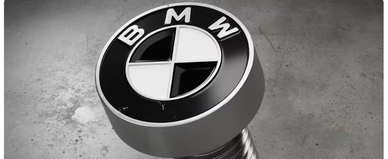 BMW решил «защитить» своих клиентов от самостоятельного ремонта автомобиля и придумал новые винты
