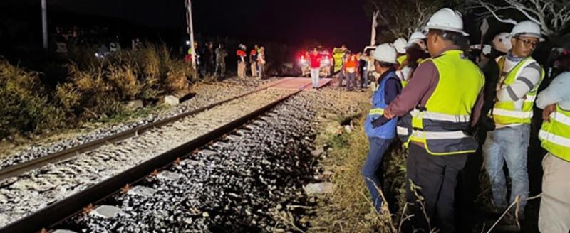 В Мексике в результате крушения пассажирского поезда погибли 13 человек