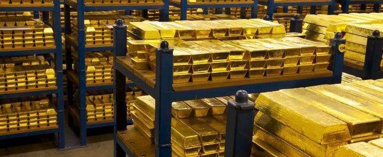 Золотовалютные резервы Беларуси превысили $14 млрд: это рекорд