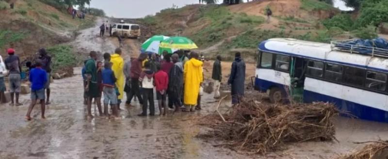 В ЮАР во время праздника молния убила двоих людей, еще около 150 пострадали