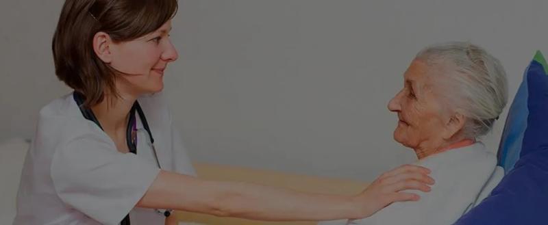 Минтруда: услуга персонального ассистента с каждым днем становится все более востребованной