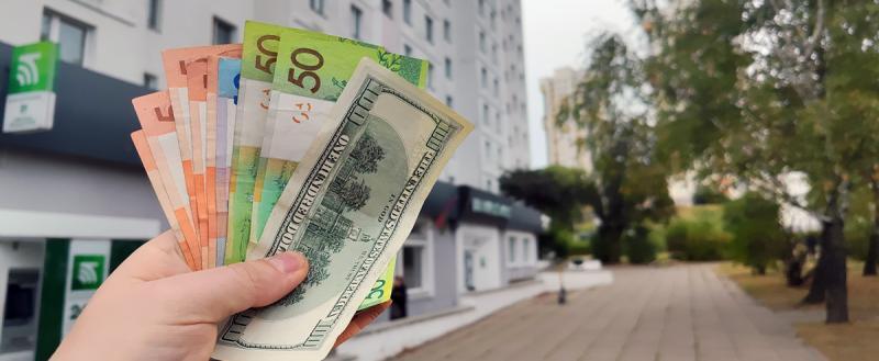 Белорусский рубль укрепляет позиции: банки страны снижают зависимость от иностранной валюты