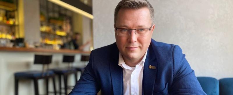 Глава Белорусского союза журналистов обвинил сервисы и службы такси в «мародерстве»