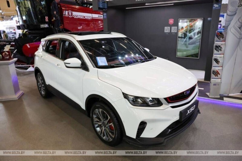 Рестайлинговый Belgee X50+ с новым двигателем представлен президенту