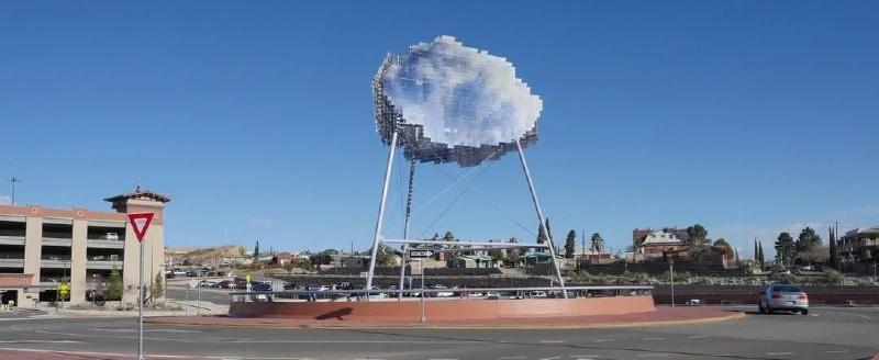 В Техасе поселилось живое облако: необычная скульптура Дональда Липски