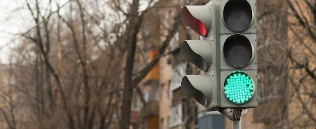 В Липецке на прохожих рухнул светофор: пострадавшие госпитализированы