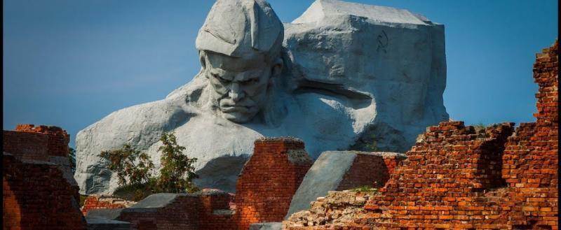 На первомайские праздники Брестскую область посетили десятки тысяч туристов