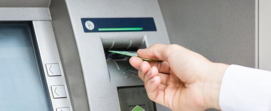 Белорусов предупредили о возможных сбоях в работе карт 7 мая