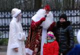 В Усадьбе Деда Мороза в Городском парке раздали первые подарки