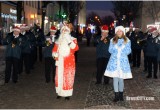 Музыкальный рождественский флешмоб устроил духовой оркестр на Советской (видео)