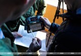 Брестские десантники провели флешмоб в поддержку медиков (видео)