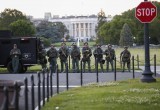 Трамп спрятался в бункере во время протестов в Вашингтоне