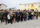 Памятник летчикам-героям Ничипорчику и Куконенко открыли в Барановичах
