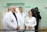 Лукашенко посетил детскую больницу под Минском